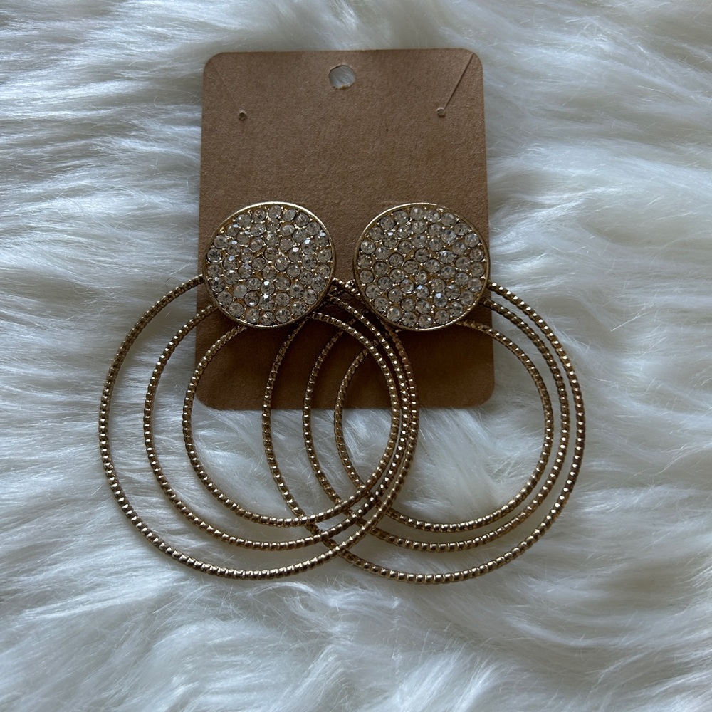 GOLD SPARKLE EARRINGS